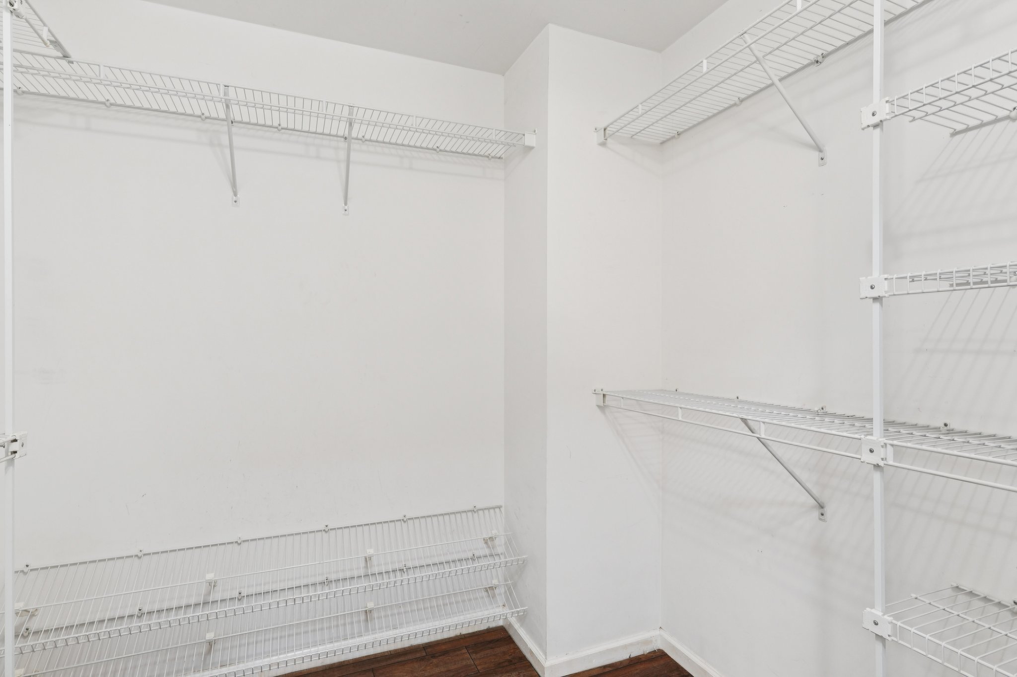 Burton St-S0903-033.jpg