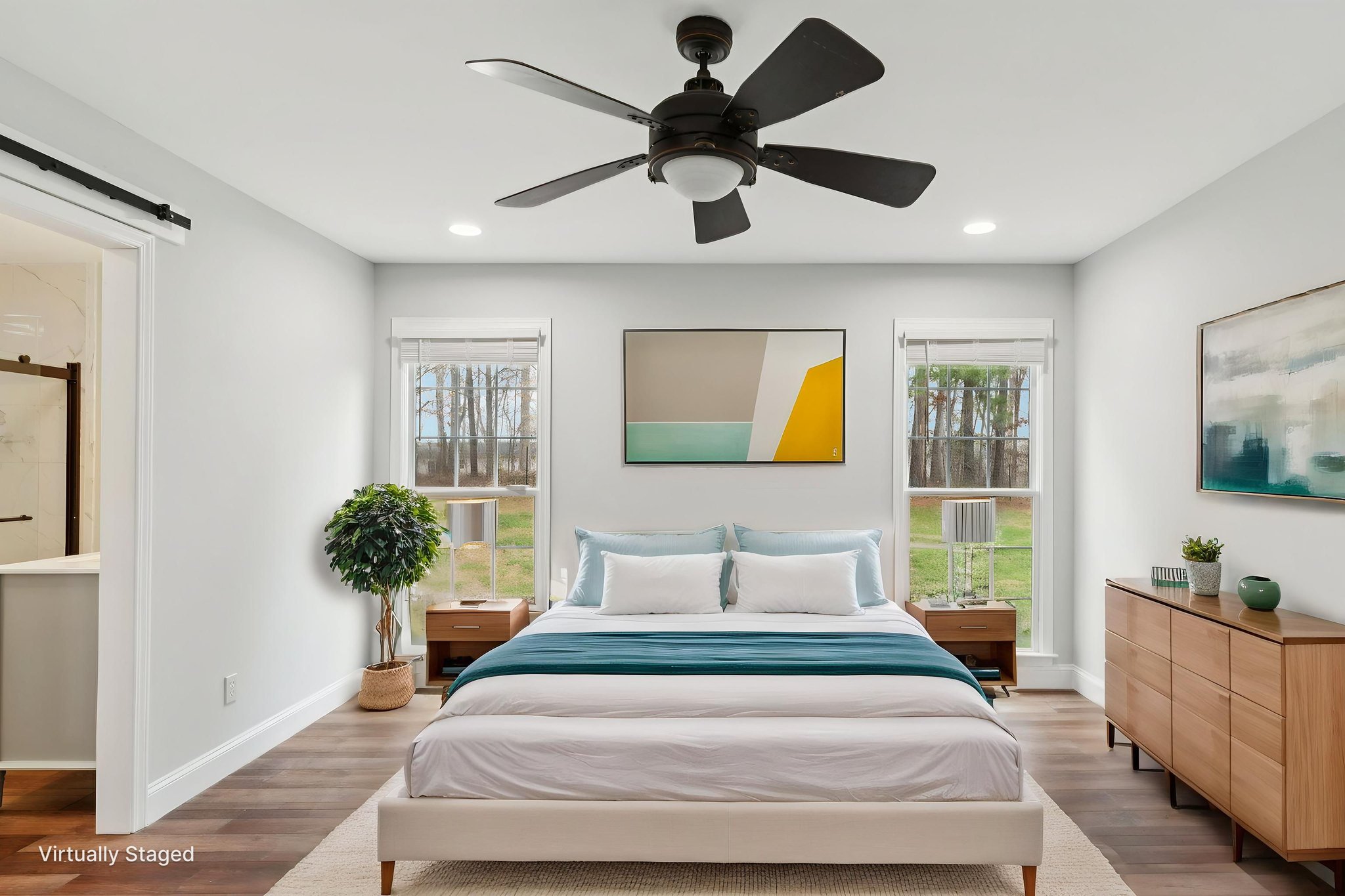 Burton St-S0903-027 virtually staged.jpeg