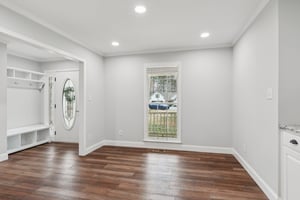 Burton St-S0903-020.jpg