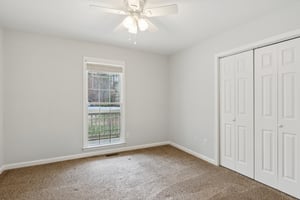 Burton St-S0903-040.jpg