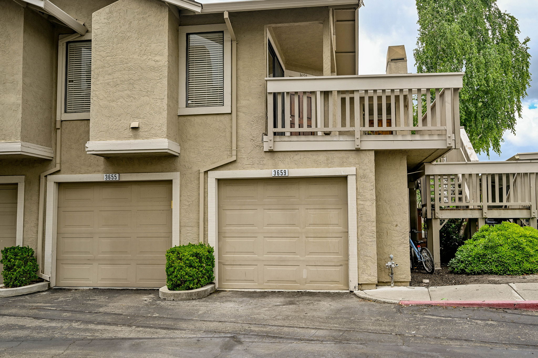  Photo 23