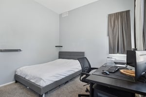 Office/ Den