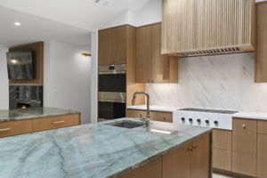 White marble counters and backsplash
