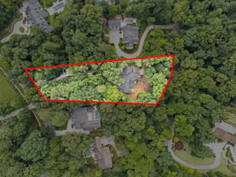 Spectacular 1.6 Acres with access to Valley Rd