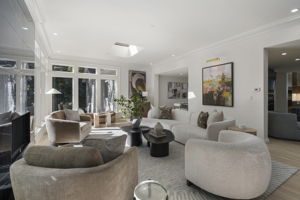  Photo 64