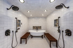 Master Bathroom1b