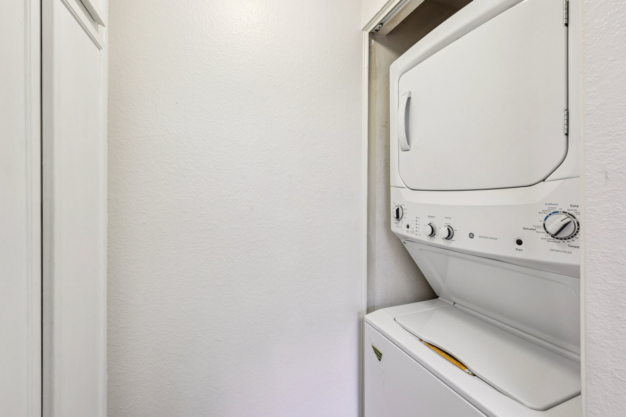 Avocado Village Ct 115-S0601-014.jpg