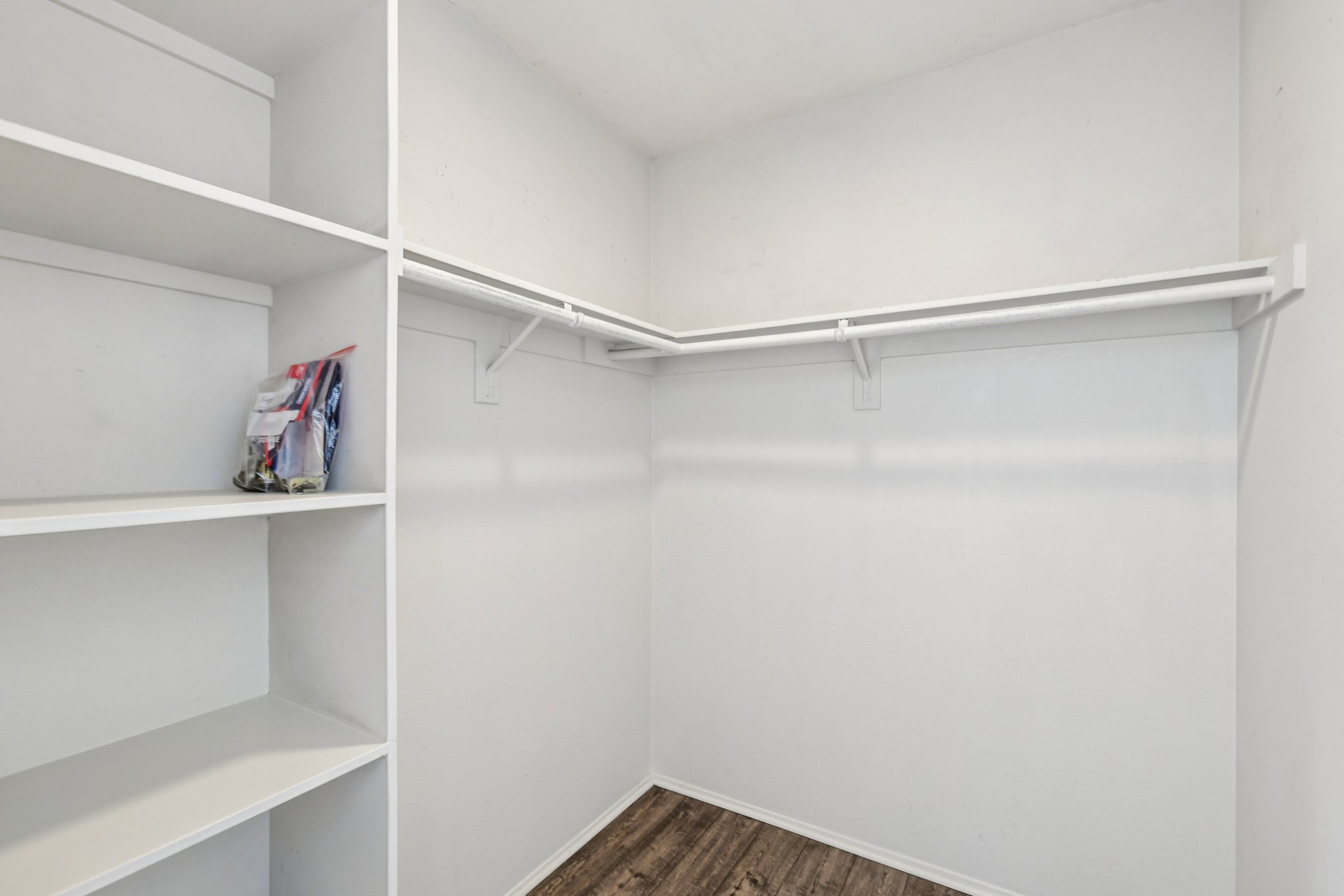 Avocado Village Ct 115-S0601-017.jpg