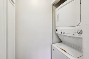 Avocado Village Ct 115-S0601-014.jpg