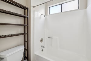 Avocado Village Ct 115-S0601-019.jpg