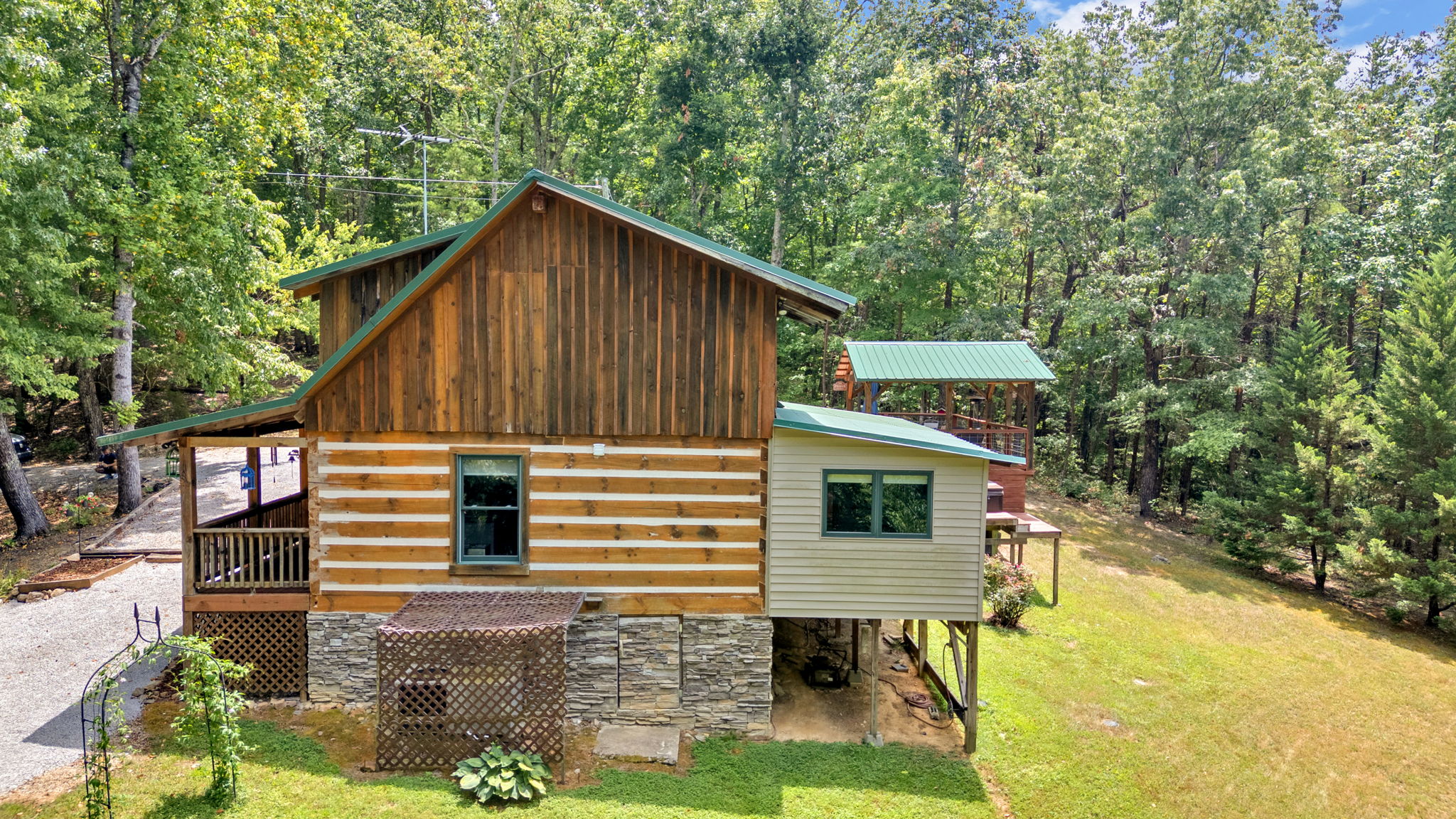 DJI_20250717141202_0074_D