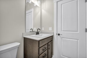  Photo 48