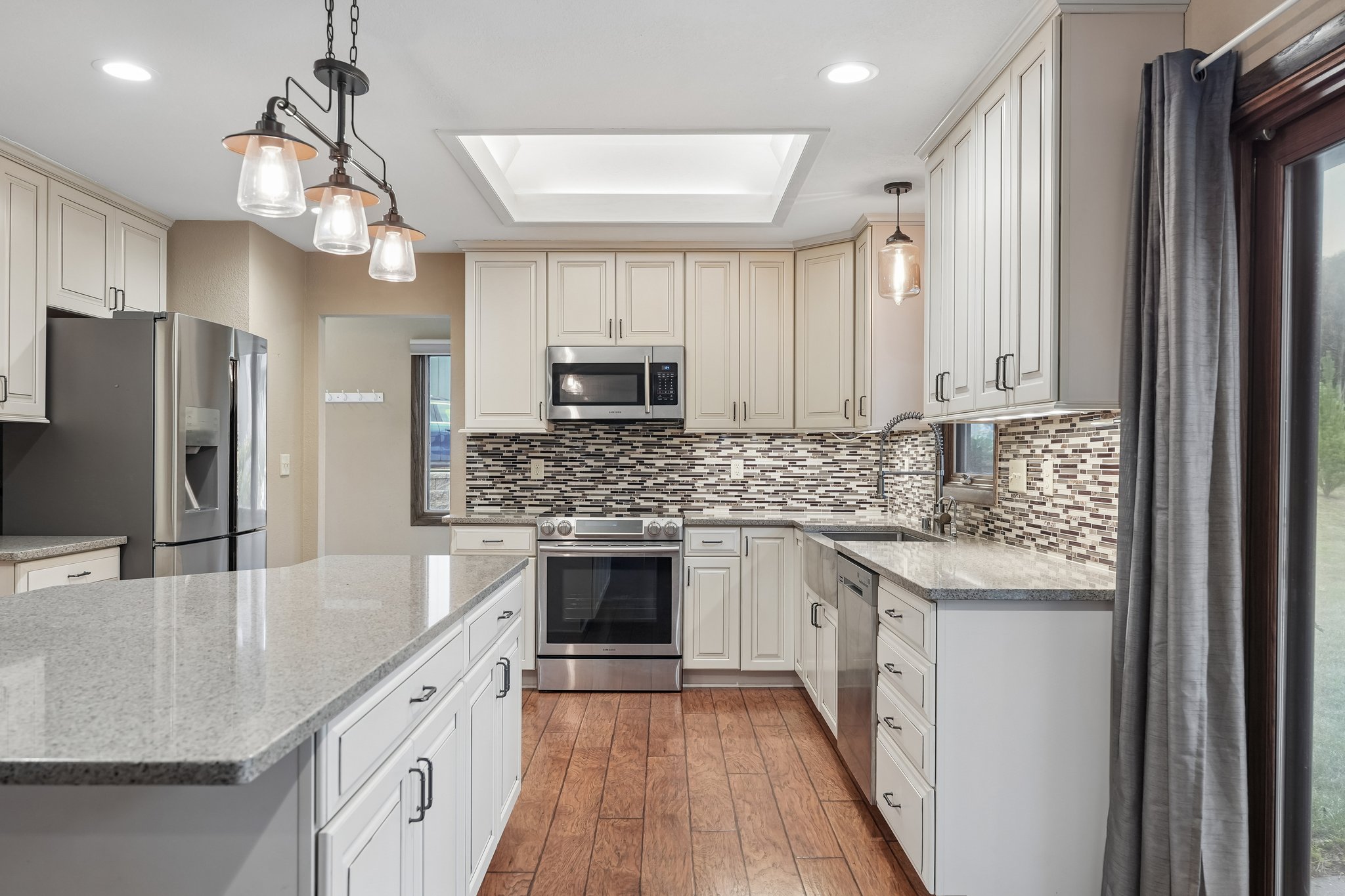 Shadybrook Pl-S0108-012.jpg