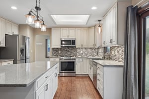 Shadybrook Pl-S0108-012.jpg
