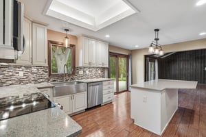 Shadybrook Pl-S0108-016.jpg