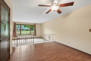 Shadybrook Pl-S0108-025.jpg