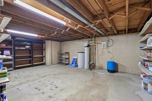 Shadybrook Pl-S0108-042.jpg