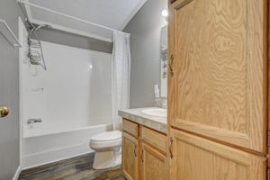  Photo 23