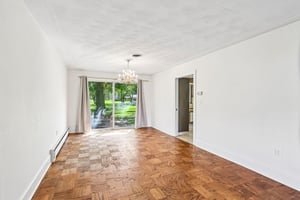 Lakeland Dr-S1909-010.jpg