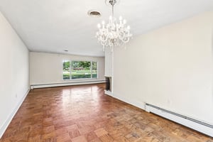 Lakeland Dr-S1909-012.jpg