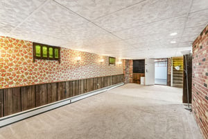 Lakeland Dr-S1909-040.jpg