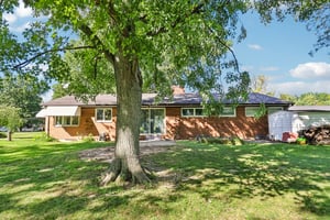 Lakeland Dr-S1909-047.jpg