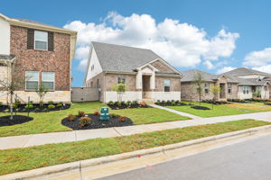 Austin- Flora - 367  Brandywine Rd, Hutto, TX 78634-005