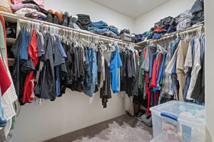 23-Primary Closet