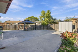  Photo 48