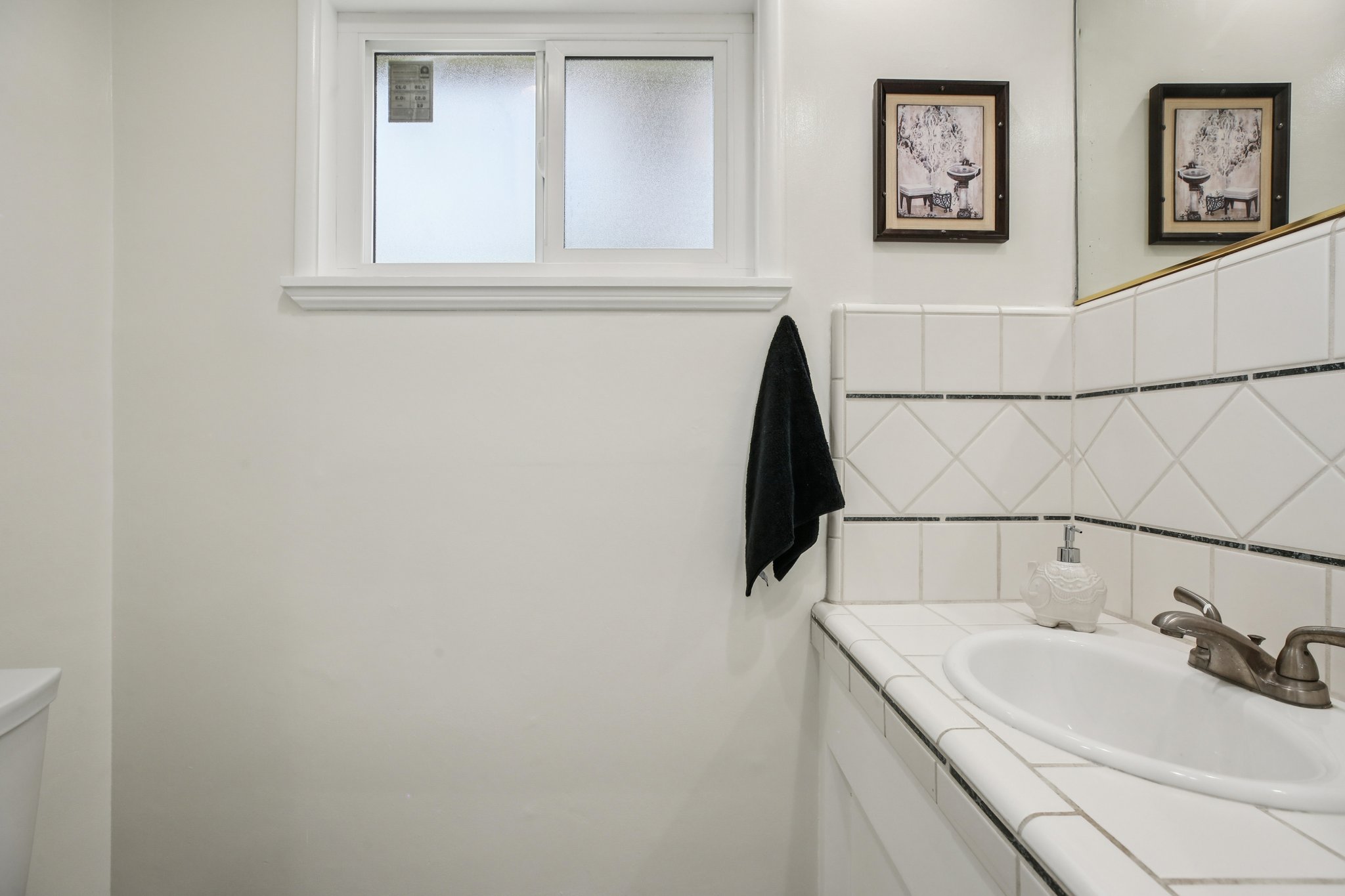 Ultimo Ave-S2110-030.jpg