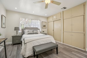 Ultimo Ave-S2110-021.jpg