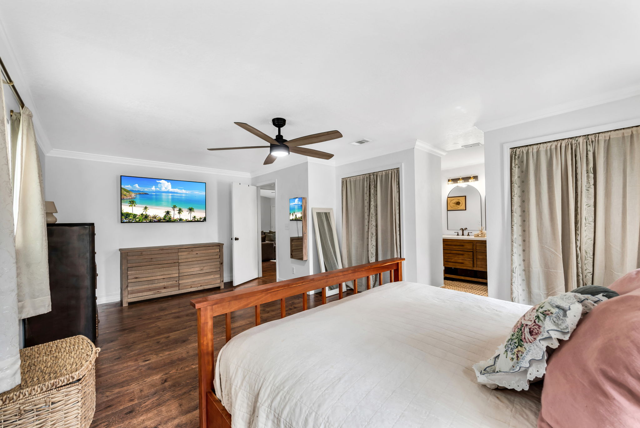 Primary Bed View 3