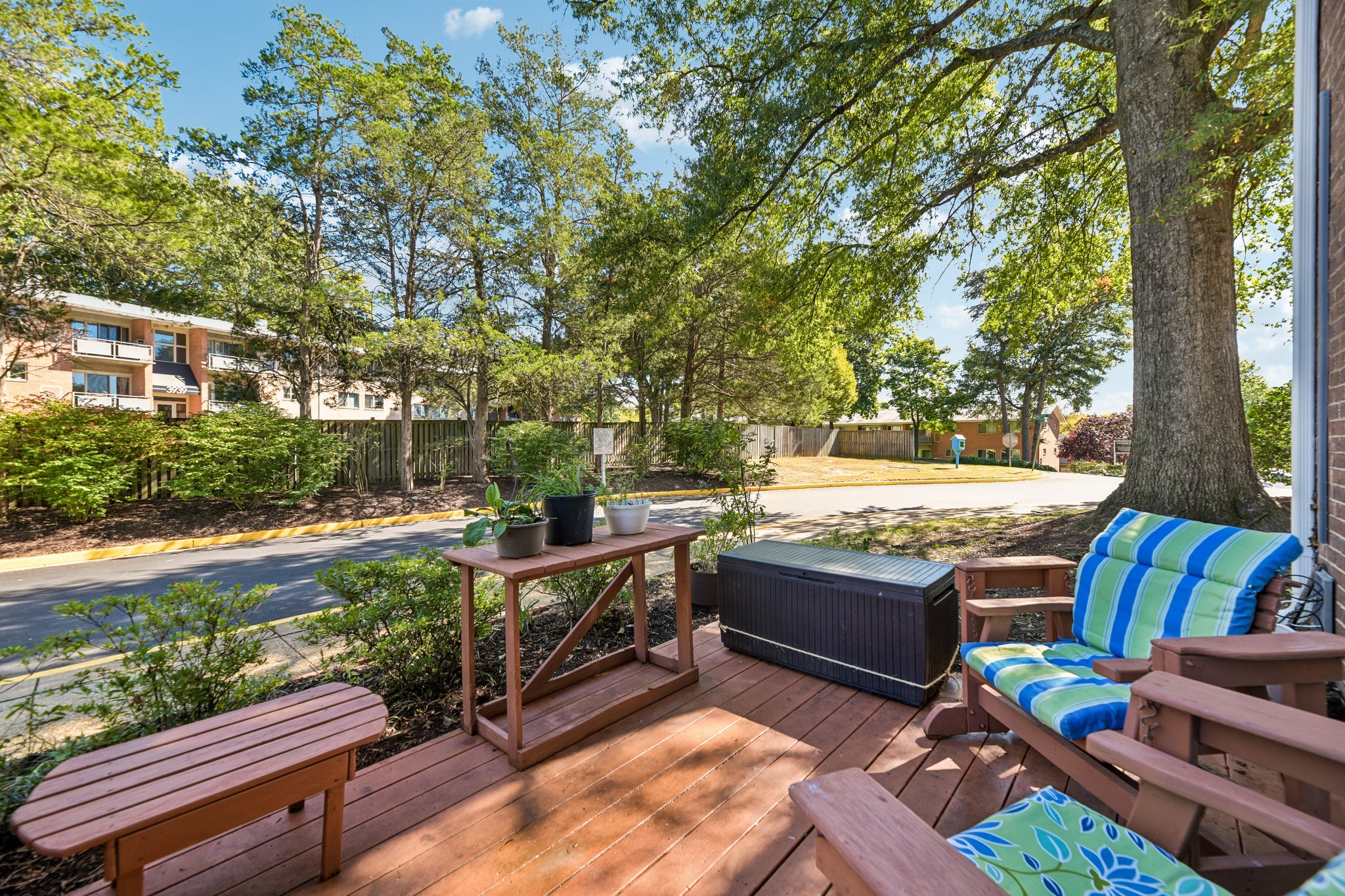 Persimmon Cir-S0910-008.jpg