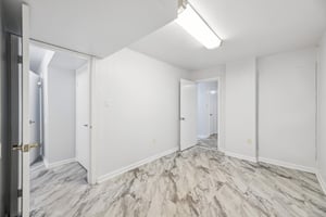 Persimmon Cir-S0910-034.jpg