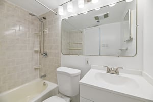 Persimmon Cir-S0910-039.jpg