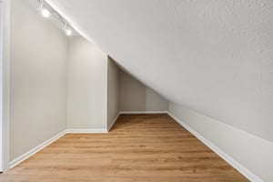 S Ahmedi Ave-S2210-024.jpg