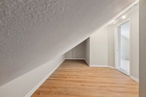 S Ahmedi Ave-S2210-025.jpg