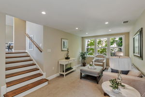 012_3675 Delmont Ave_