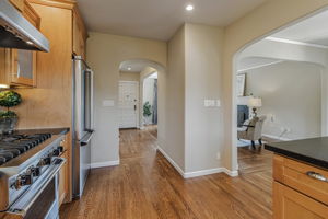 018_3675 Delmont Ave_
