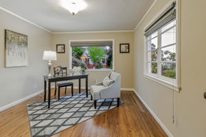 025_3675 Delmont Ave_