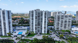  Photo 86