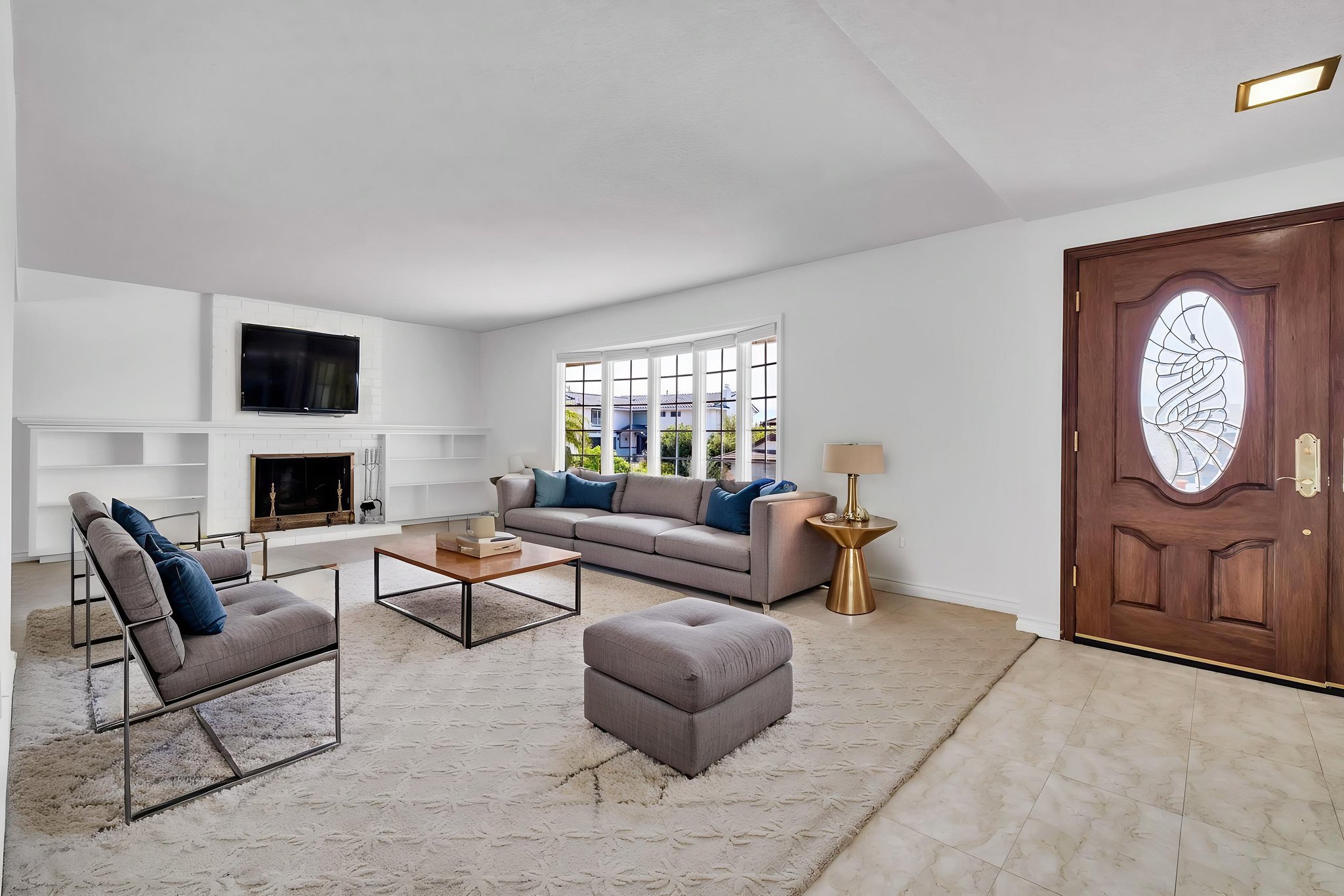 22 virtually staged.jpeg