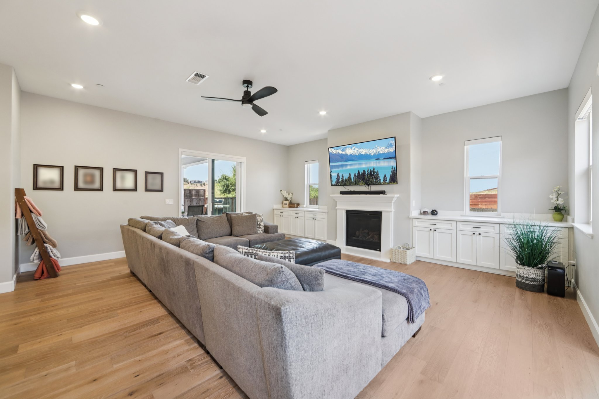 Wyndemere Cir-S1208-008.jpg