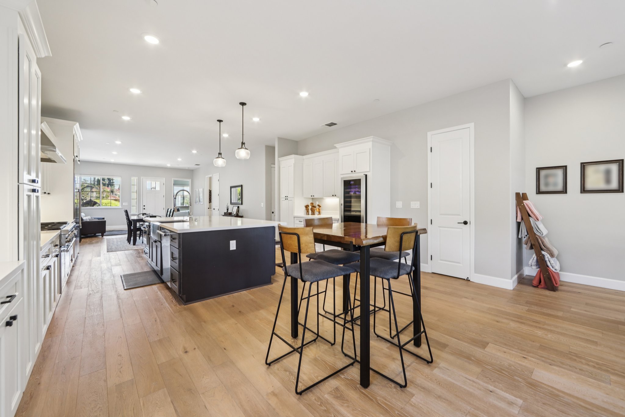 Wyndemere Cir-S1208-020.jpg