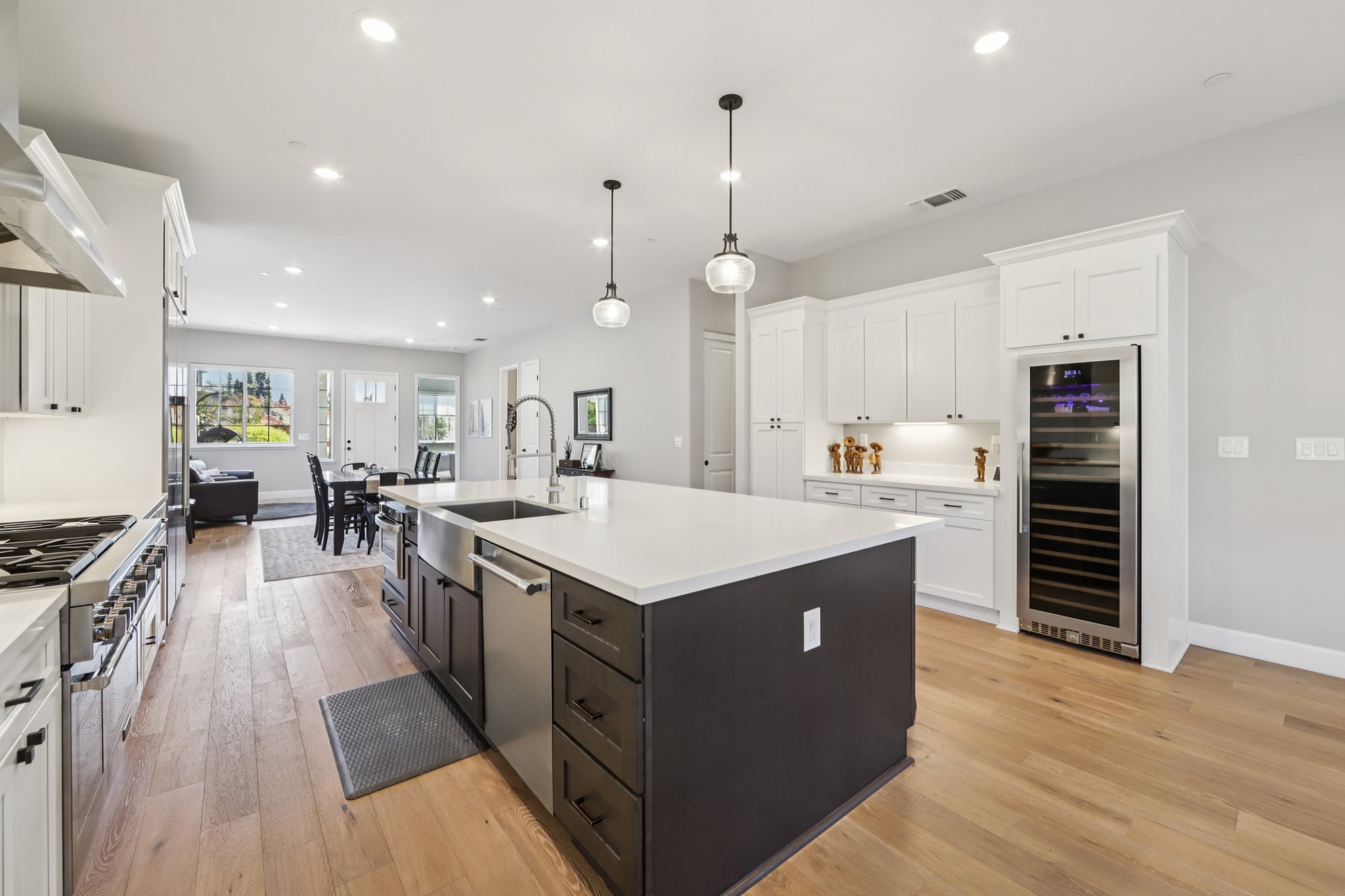 Wyndemere Cir-S1208-022.jpg