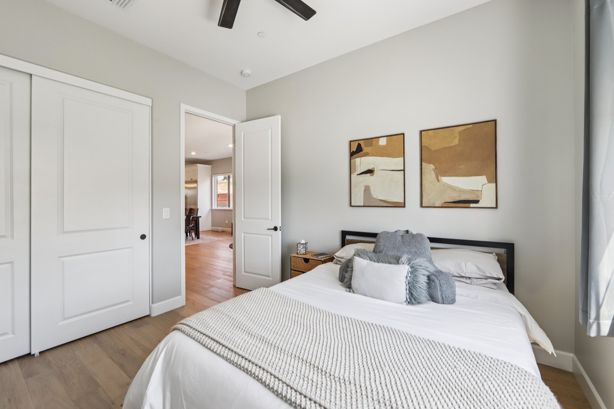 Wyndemere Cir-S1208-030.jpg