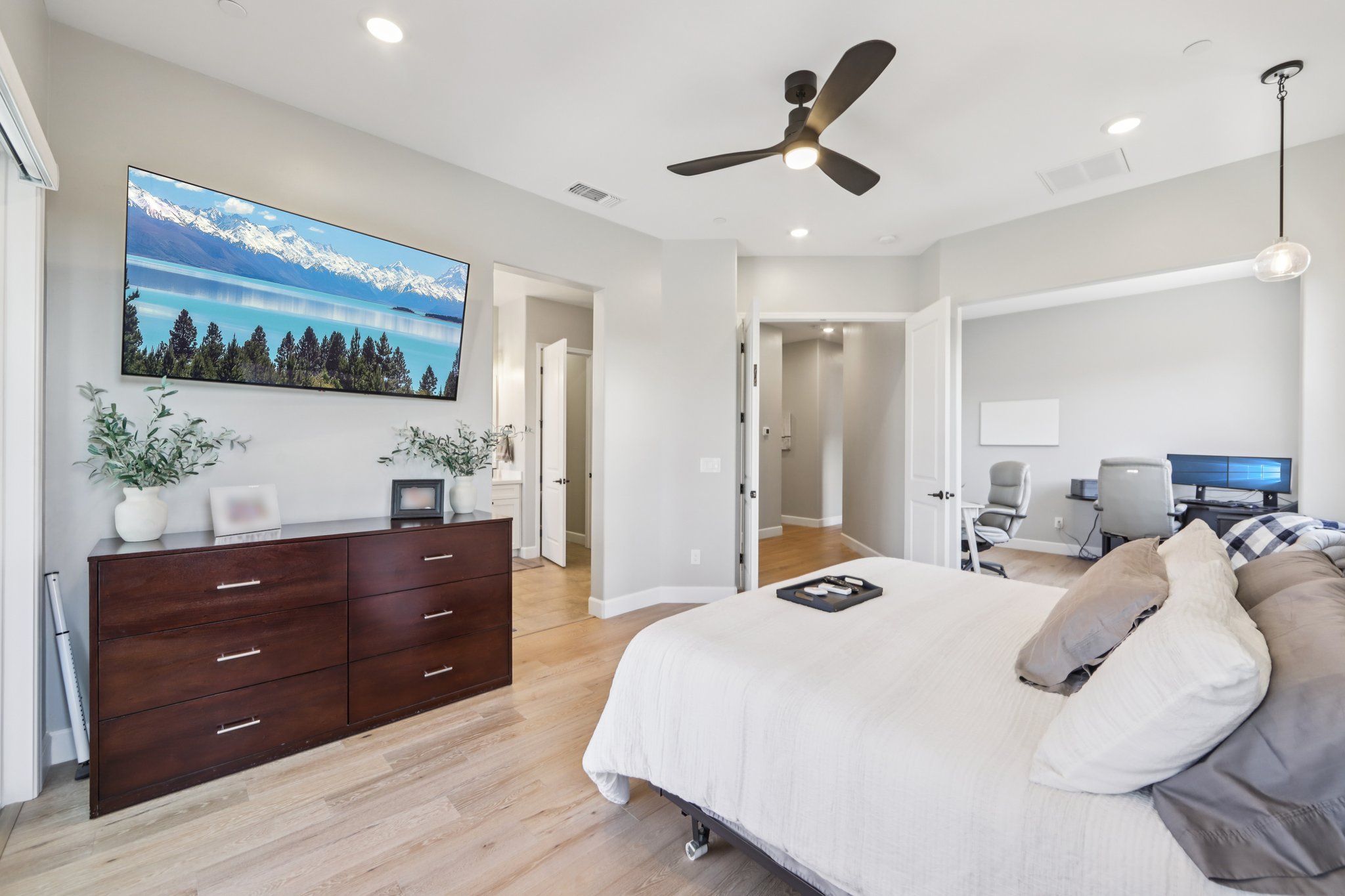 Wyndemere Cir-S1208-038.jpg