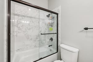 Wyndemere Cir-S1208-035.jpg