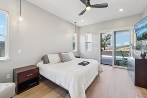 Wyndemere Cir-S1208-037.jpg