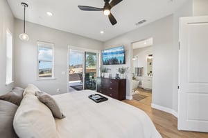 Wyndemere Cir-S1208-039.jpg